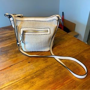 Women’s crossbody bag
